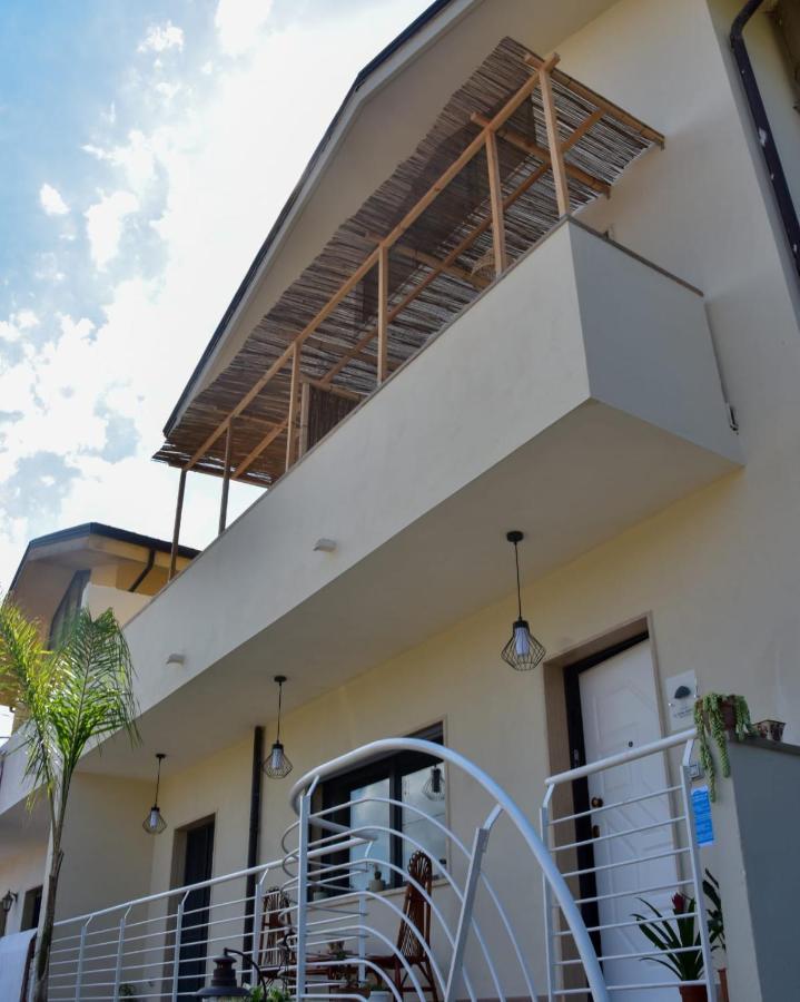 Bed and Breakfast La Ceiba Speciosa Capaccio Екстер'єр фото